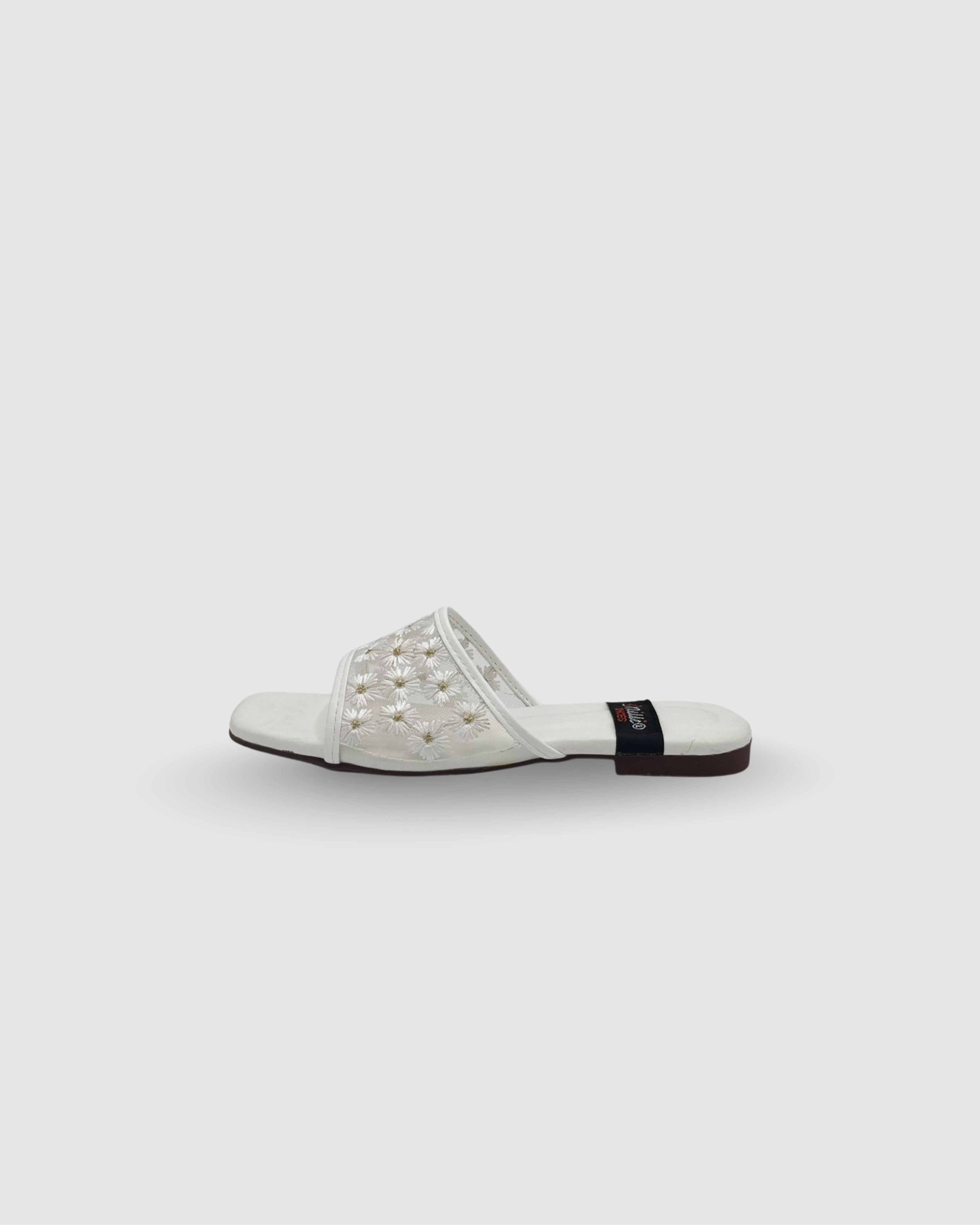 soft comfortable summer flats Pakistan for Ladies - Mag Lifestyle